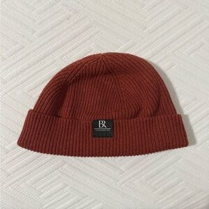 Banana Republic Women's Cotton Ribbed beanie- Rust